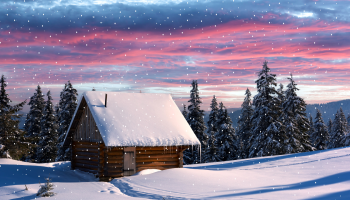 drewniany domek przykryty śniegiem, ziemia pokryta śniegiem, ośnieżone choinki i czerwono-niebieskie niebo